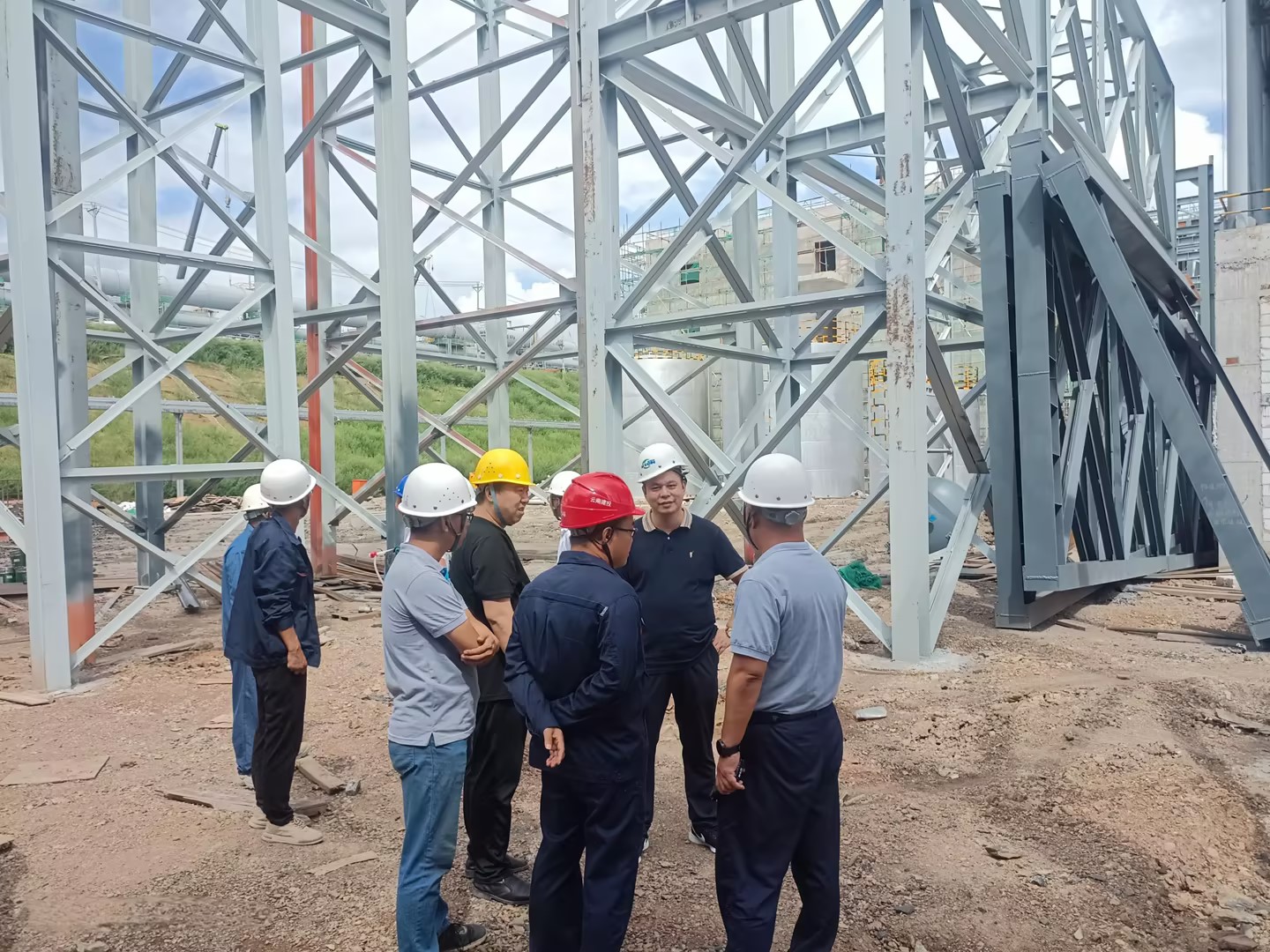 真情厚誼，中秋國慶共度！ ——仟億達領導蒞臨項目現場